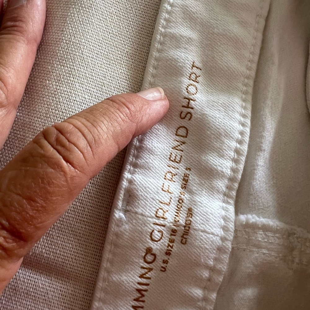 Chico's Cream Girlfriend Shorts